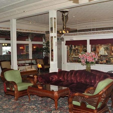 Chippewa Hotel Waterfront Mackinac Island Bagian luar foto