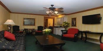 Chippewa Hotel Waterfront Mackinac Island Bagian luar foto